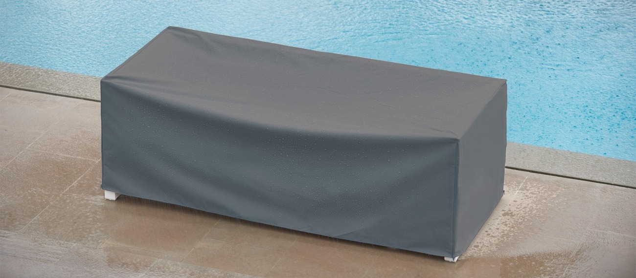 Easy protective cover on outdoor sofa