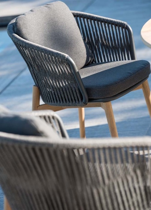 outdoor dining armchair with rope, teak and fabric