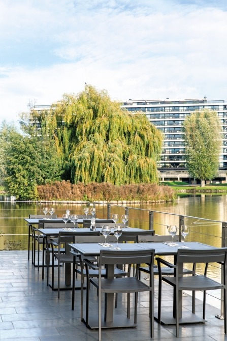 Metris bistro tables on terrace of restaurant