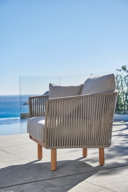Newport lounge chair