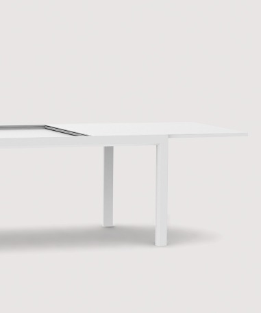 Selecta extendable table